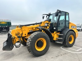 JCB TM420