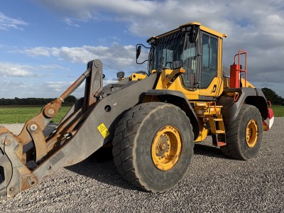 Volvo L120H Long Boom